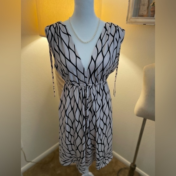 Women’s JB Julie B Brown Dress - Picture 2 of 5